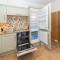 Pass the Keys Modern 3 Bedroom with Garden in Reading