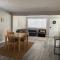 Perfect for a family of 4 in a village setting - كانتون