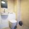 No 1 Under the Clock by SSW - 1BR, right in the City Centre, Sleeps 4 - Cardiff