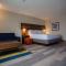 Holiday Inn Express & Suites Atlanta Perimeter Mall Hotel, an IHG Hotel - Sandy Springs