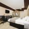 Sapphire Inn & Suites