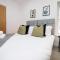 No 2 Under the Clock by SSW - 2BR, right in the City Centre, Sleeps 6 - Cardiff