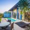 Two Bedroom Wings Pool Villa - pláž