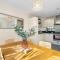 Puffin Way - Comfortable, spacious house with parking
