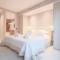 GRAY Renovated luxurious apartment located in Cannes