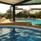 Mantra Geraldton