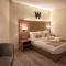 W Suites Hotel