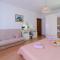 Apartments Ester - Funtana