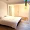 AIR BNBAR N°13