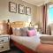 Stag Manor Hot Tub Retreat near Peak District