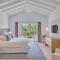Calabash Hotel