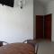 Hotel y Plaza JMI
