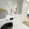 Beachside Compact Backyard Cabin near Mentone