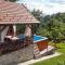 Rustic Cottage With Heated Pool - Happy Rentals - Velika Buna