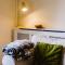 May Tree Cottage Manorbier 5 mins from the beach Sleeps 4 - Manorbier