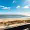 Golden Sands 809