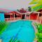La-Familia Guest House