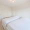 Apartment De Zeegloed duplex with parking by Interhome