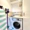 231 Lovely North Facing 2 Bedroom metres to Main Beach