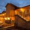 Pelican Shores Inn
