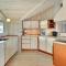 Holiday Home Zaga - from the sea by Interhome