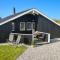 Holiday Home Durita - 600m to the inlet by Interhome - Havrvig