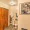 Cozy Studio Near Hiking and Skiing, Walk to Downtown - 沙斯塔山