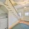 Apt on Vineyard Haven Near Nantucket Sound!
