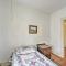 Apt on Vineyard Haven Near Nantucket Sound! - Vineyard Haven