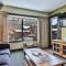 SCENIC 1 Bedroom plus Den, PET FRIENDLY managed by Little Sister Getaways