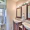 Spacious Chesapeake Home with Pool Table!