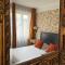 Hotel Ajoncs dOr
