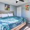 Destin Apt with Pool Access in Indian Lake! - Destin