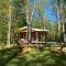 Bear Cabin - Cozy Forest Retreat nearby Lake - East Kemptville
