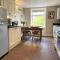 Mulberry Cottage with Wood Burner, Garden and Easy Parking