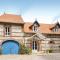 6 Bedroom Awesome Home In Hericourt-en-caux - Héricourt-en-Caux