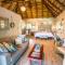 La Roca Guest House