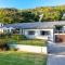 Waterside Holiday House