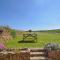 Cliff Farm No 2 Cottage - Burton Bradstock