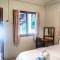 DON DET Souksan Sunset Guesthouse and The Xisland Riverview Studio
