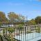 Spectacular Unit Overlooking Pumicestone Passage - Welsby Pde, Bongaree