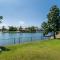 Lowset home on the canal - Dolphin Dr, Bongaree