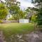 Pet friendly lowset home with room for a boat, Wattle Ave, Bongaree
