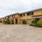 Elegant Waterfront Gem where the Ocean meets the Canal!