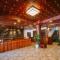 V CROWN HOTEL