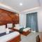 V CROWN HOTEL