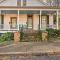 Stylish Vicksburg Apt with Porch - 2 Mi to Casino!