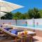 Villa Paradiso: Near beach, superb pool and garden - Astrakeri