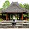 Manohara Resort - Borobudur