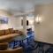 Fairfield Inn & Suites Elizabeth City